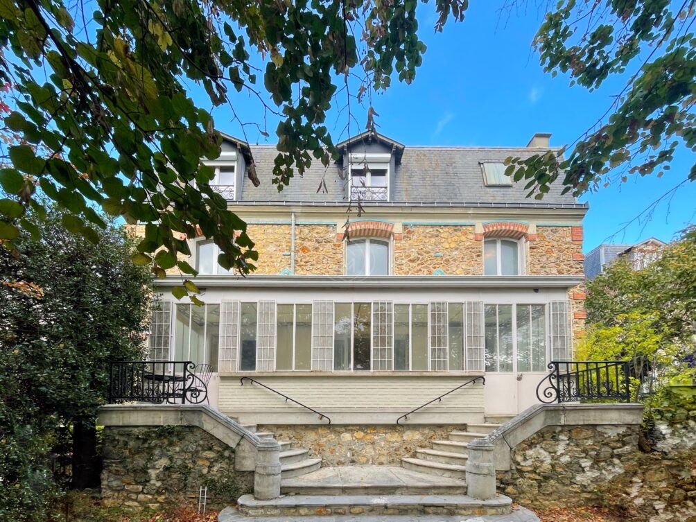 Maison 9 pièces 300 m² · à Enghien les Bains · 300 m² · 1 195 000 €
