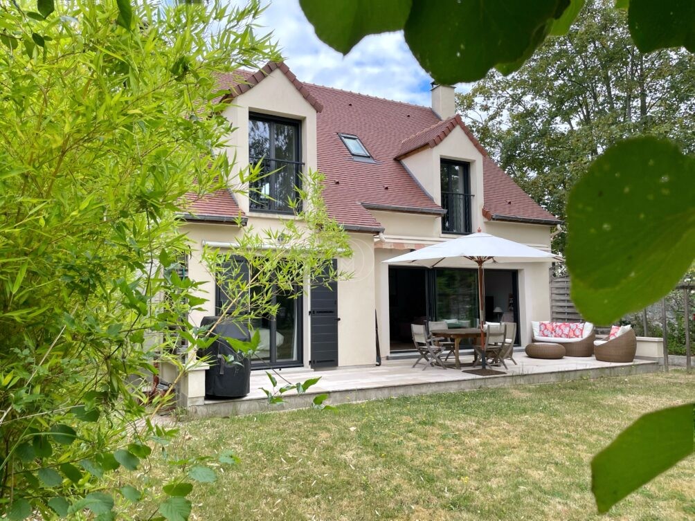 Maison 6 pièces 163 m² · à Montmorency · 163 m² · 860 000 €